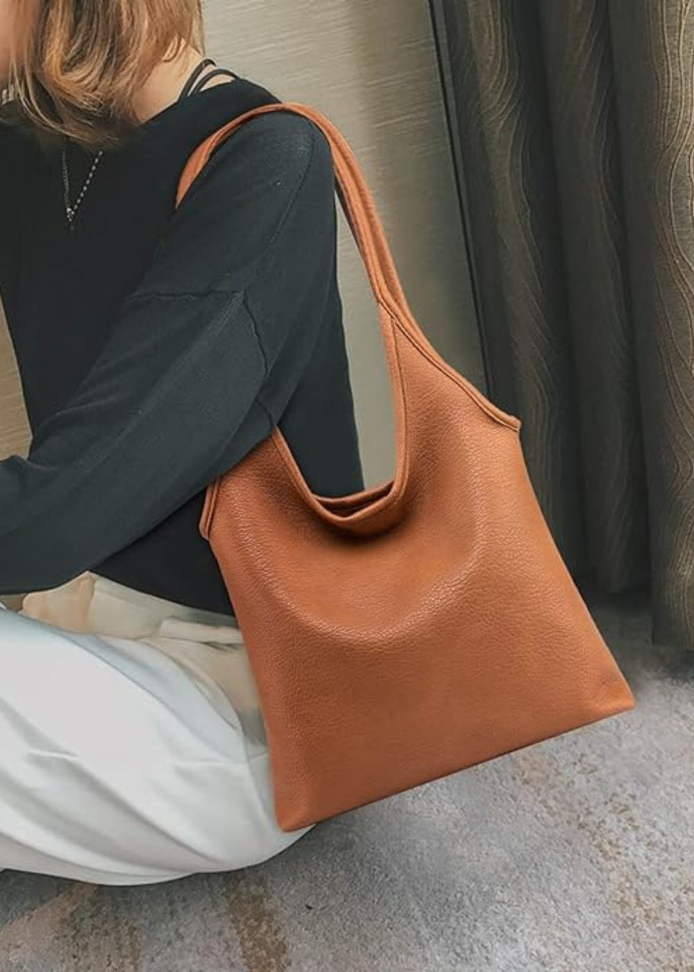 Bayana Táska + 1 Ingyenes Pochette